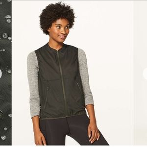Lululemon | Like the Wind Vest Dark Olive Size 4